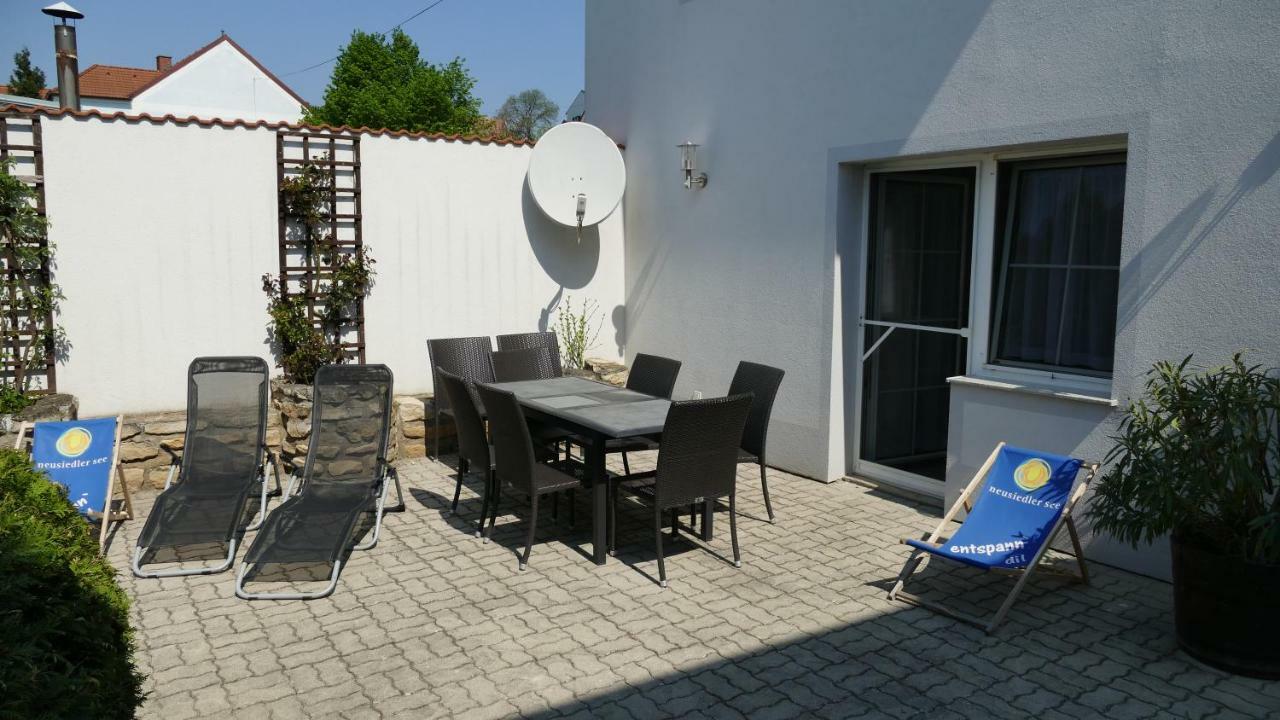 Gaestehaus Fischbach Jois Esterno foto