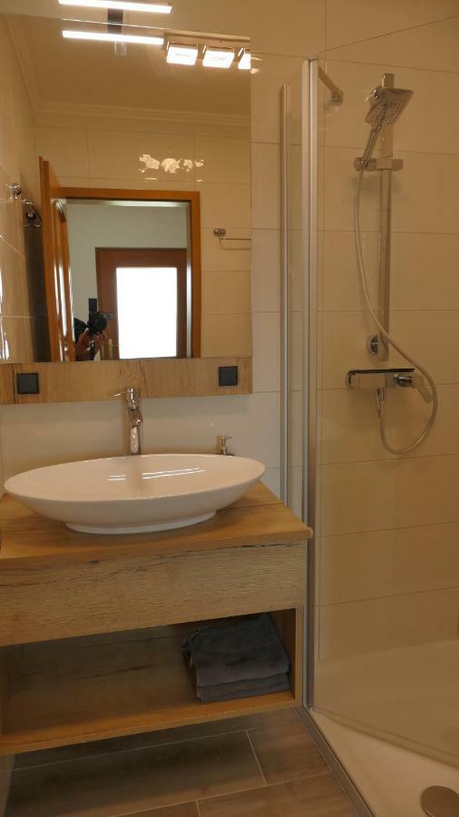 Gaestehaus Fischbach Jois Esterno foto